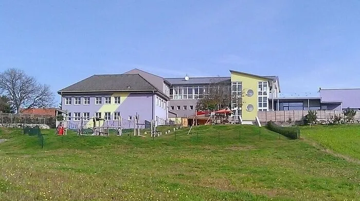 Kindergarten und Volksschule Labuch liegen dann nur einen (guten) Steinwurf von den Startwohnungen entfernt