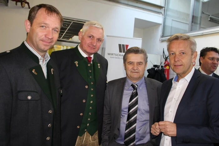 Bei der größten Gewerbeschau des Wechsellandes, die von Landeshauptmann Hermann Schützenhöfer eröffnet wurde, gibt es ein abwechslungsreiches Programm.