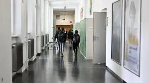 Raus aus der Schule heißt es für Schüler und Lehrerinnen bei den Projektwochen (Sujet)
