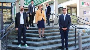 Michael Ulm, Thomas Schaffer-Leitner, Sonja Gögele, Martina Romen-Kierner und Sayd Ali präsentierten den Ideenwettbewerb