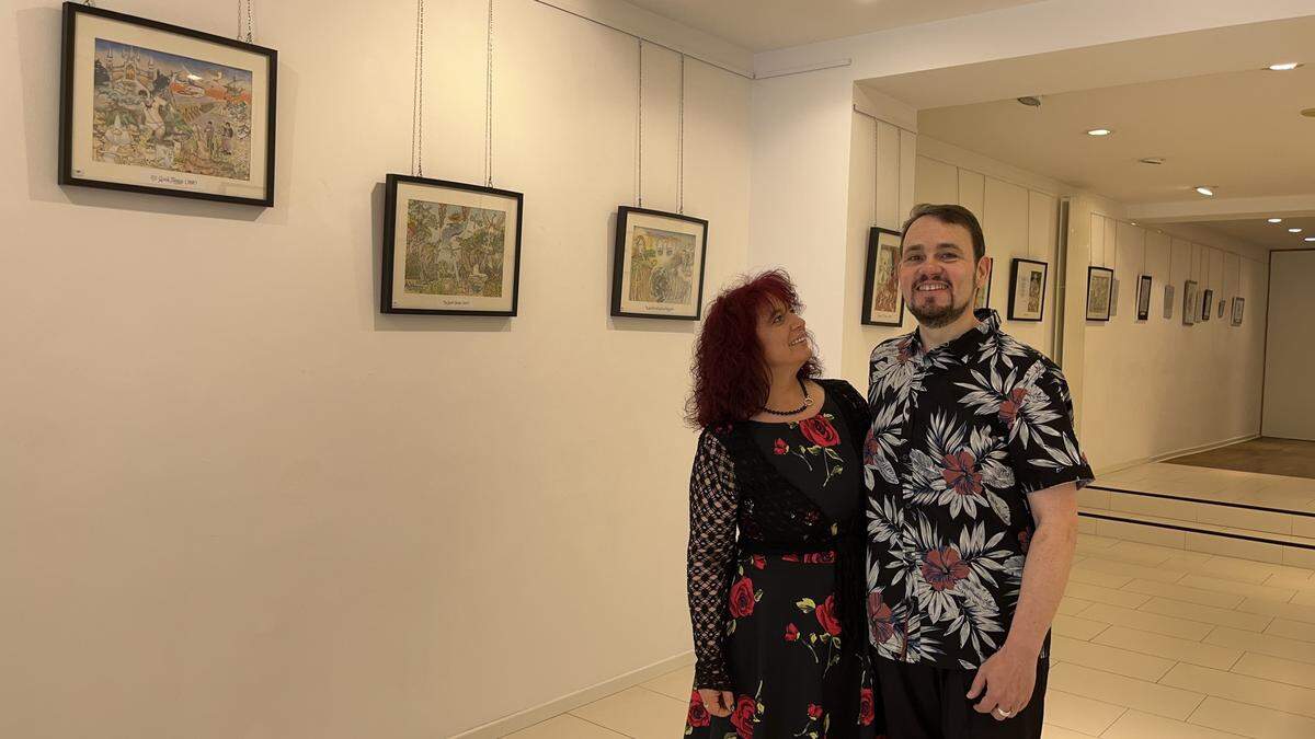 Künstler Michael Kern mit seiner Frau Petra in der Stadtgalerie Deutschlandsberg