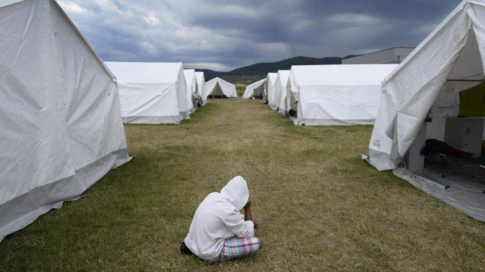 Viele Flüchtlinge schlafen derzeit in Zelten. Auf ein Quartier in Sillian können Asylwerber nicht hoffen. 