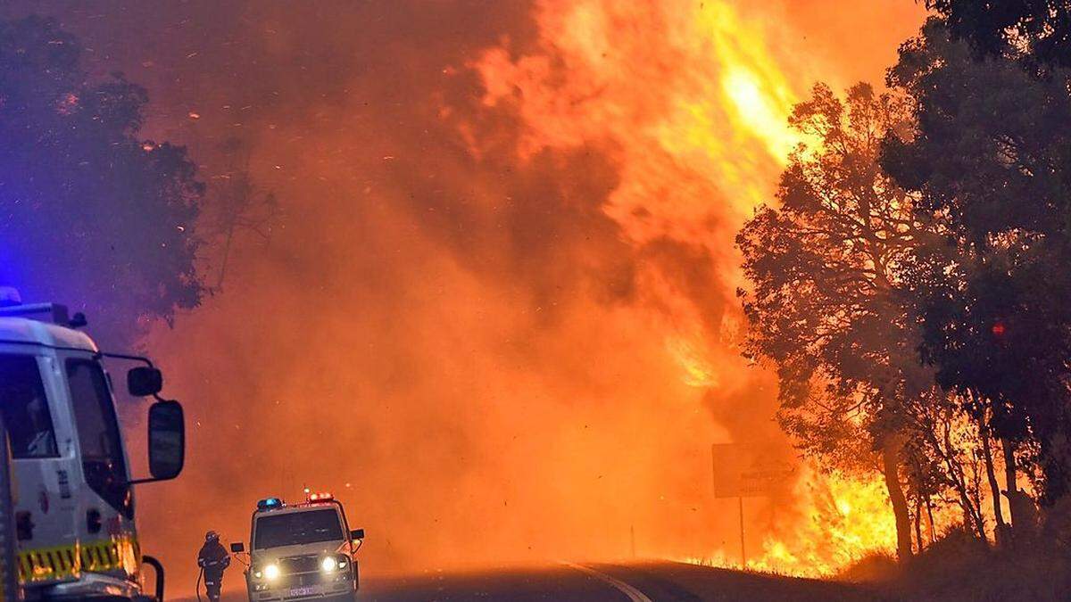 Die Feuer wüteten südlich von Perth 