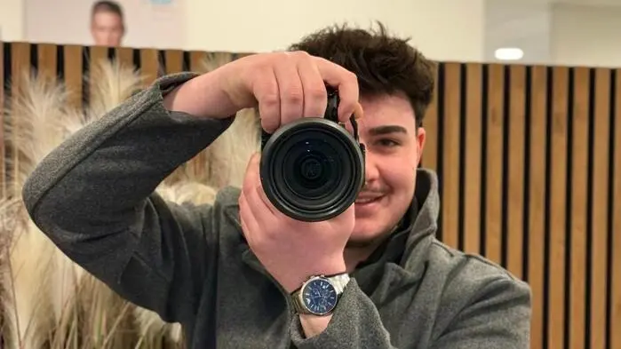 Tristan Auracher betreut den Social-Media-Auftritt von mehreren regionalen Unternehmen