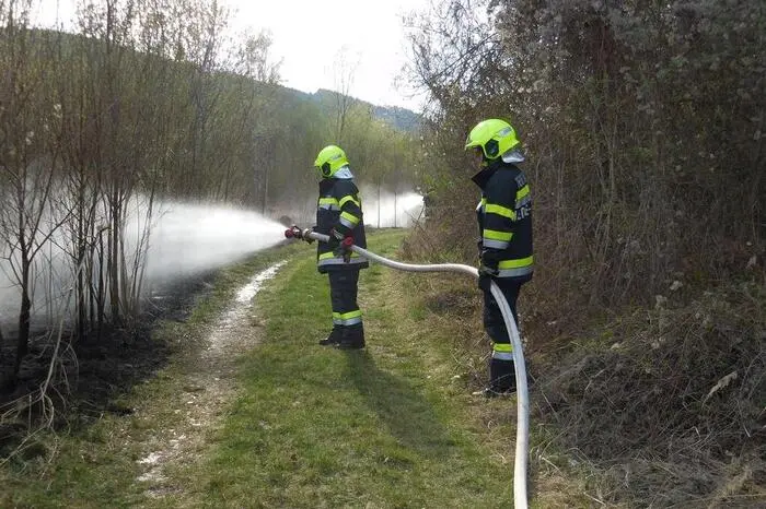 Klicken Sie sich durch weitere Bilder von dem Feuerwehreinsatz!