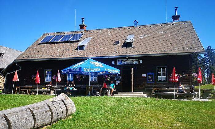  Das Almgasthaus Schweizeben im Brucker Weitental