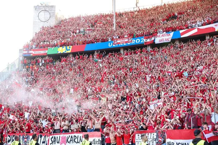 BERLIN,GERMANY,25.JUN.24 - UEFA EURO 2024, group stage, Austria vs Netherlands. Image shows fans of AUT.
Photo: GEPA pictures/ Armin Rauthner