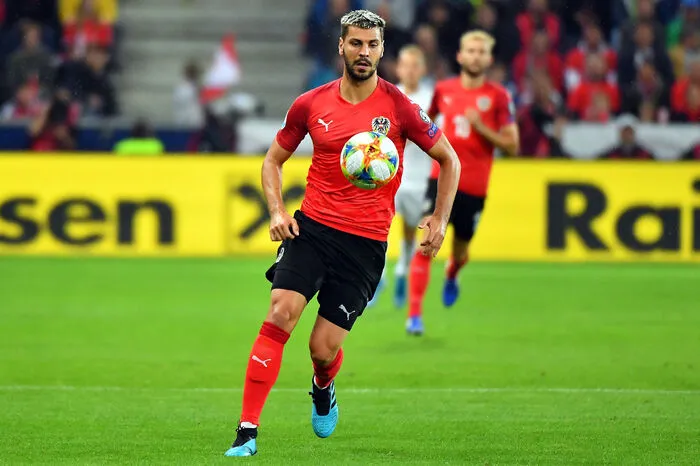 Aleksandar Dragovic: 4 Bei Leverkusen außen vor, bot der Wiener wie zuletzt immer eine starke Leistung – gutes Stellungsspiel, gekonnter Spielaufbau und gefährliche Wechselpässe inklusive 