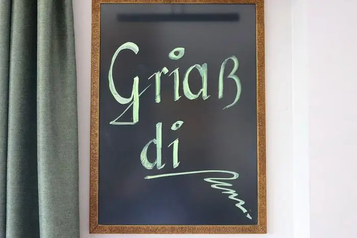 Bitte klicken Sie sich durch die Bilder!
