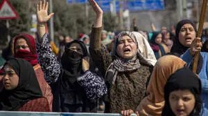 Trauer um Irans obersten Führer Ayatollah Ali Khamenei ist in Teheran allgegenwärtig