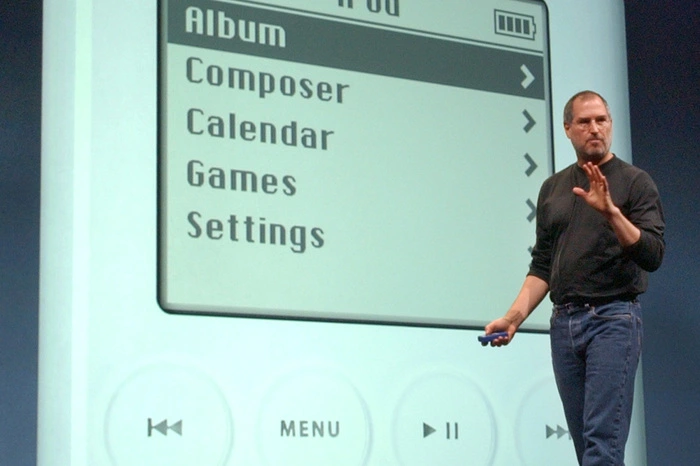 2003 stellt Steve Jobs bereits die dritte Generation der Geräteklasse vor. Im September 2003 verkauft Apple den einmillionsten iPod.