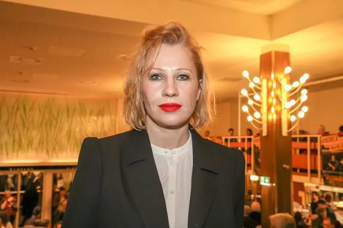 RECORD DATE NOT STATED 22.02.2024, Gartenbaukino, ANDREA LÄSST SICH SCHEIDEN Premiere , Josef Haders zweite Regiearbeit feiert Wien-Premiere im Bild: Birgit Minichmayr, -Portrait, ANDREA LÄSST SICH SCHEIDEN Premiere *** 22 02 2024, Gartenbaukino, ANDREA LÄSST SICH SCHEIDEN Premiere , Josef Haders second directorial work celebrates its Vienna premiere in the picture Birgit Minichmayr, Portrait, ANDREA LÄSST SICH SCHEIDEN Premiere