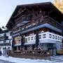 ABD0171_20211203 - ISCHGL - ÖSTERREICH: Apres Ski Restaurant Bar Kitzloch am Freitag, 03. Dezember 2021, anl. der Eröffnung der Wintersaison im Skigebiet Ischgl, in Tirol. - FOTO: APA/EXPA/JOHANN GRODER