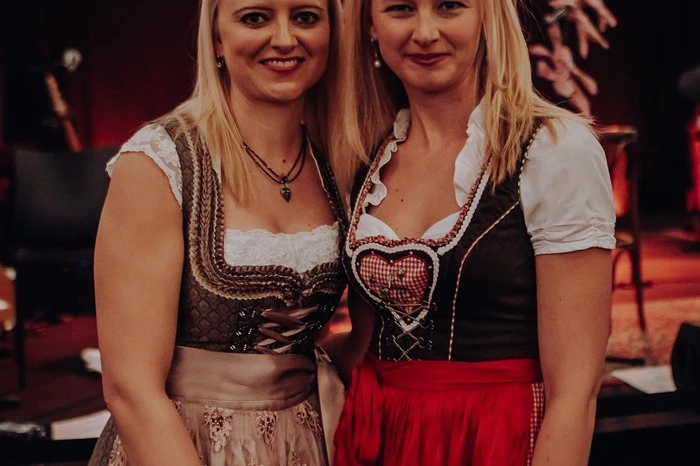 450 Fans - "das kleinste Konzert meiner Laufbahn", so Gabalier. Auch seine Mama, viele Tanten, Cousins und Nachbarn waren mit dabei.