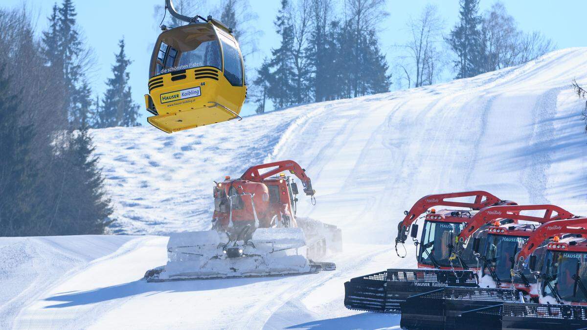 Hauser Kaibling: der PistenBully 600 Polar hilft bei der Präparierung der perfekten Pisten