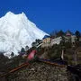 Blick auf den achthöchsten Berg der Welt: der Manaslu