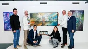 Künstler Tom Lohner, Andreas Kaufmann (Spar), Caritas-Präsidentin Nora Tödtling-Musenbichler, Chocolatier Josef Zotter und Kleine-Zeitung-Geschäftsführer Thomas Spann setzten sich für Kinder die in Armut leben ein