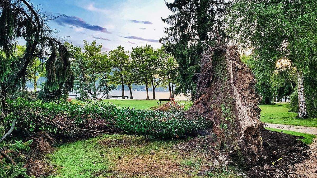 Über das Strandbad Klagenfurt und den Europapark fegte ein starker Sturm hinweg