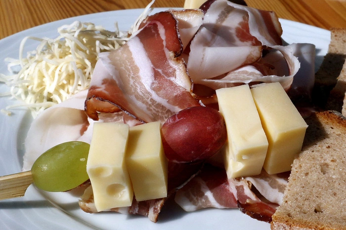 ...gastronomische Betriebe mit feinen Gerichten.