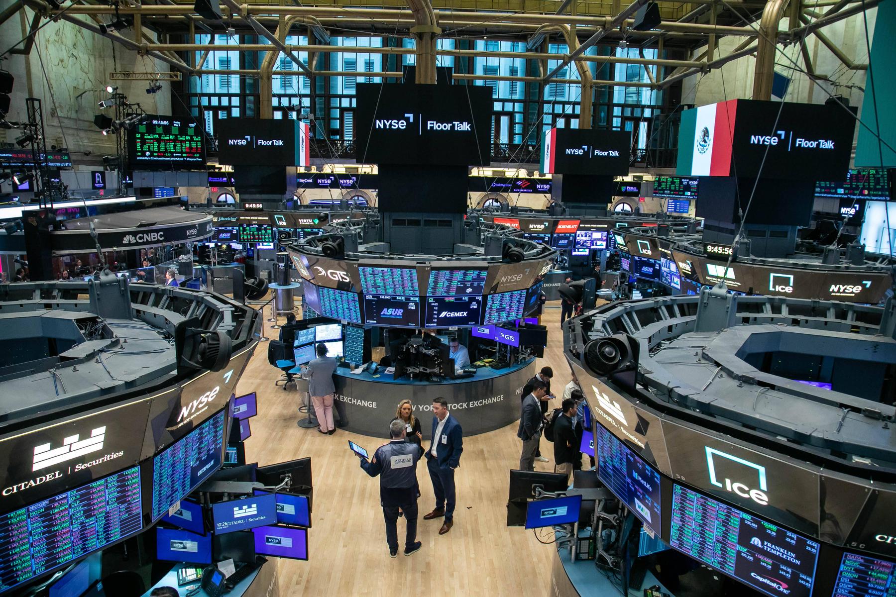 Historischer Börsenmoment : Amerikanischer Leitindex Dow Jones erstmals über 40.000 Punkten 