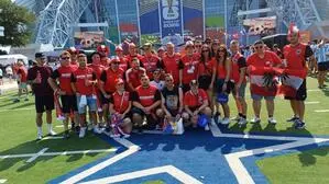 Die Glbg Crew zählt zu den größten offiziellen Fanclubs des Nationalteams und ist aktuell bei der Weltmeisterschaft in den USA mit dabei