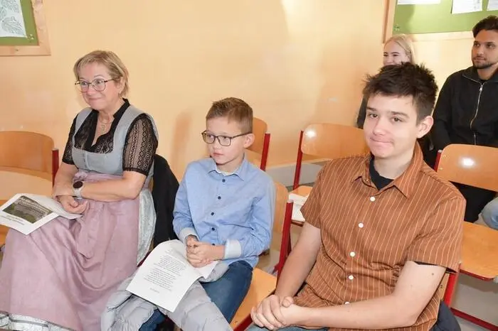 Wallner freute sich außerdem, ihre Vorgängerin Nadja Bischof (links im Bild)  unter den Gästen begrüßen zu dürfen.