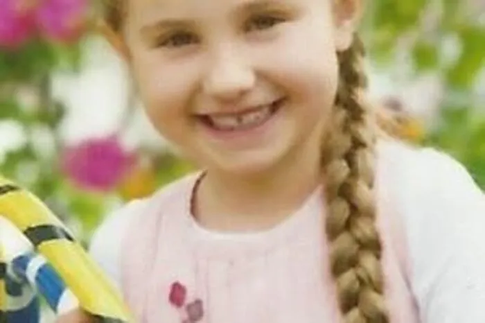 Romana Leitner, die junge Künstlerin, ist 7 Jahre alt und wohnt in Weiz.