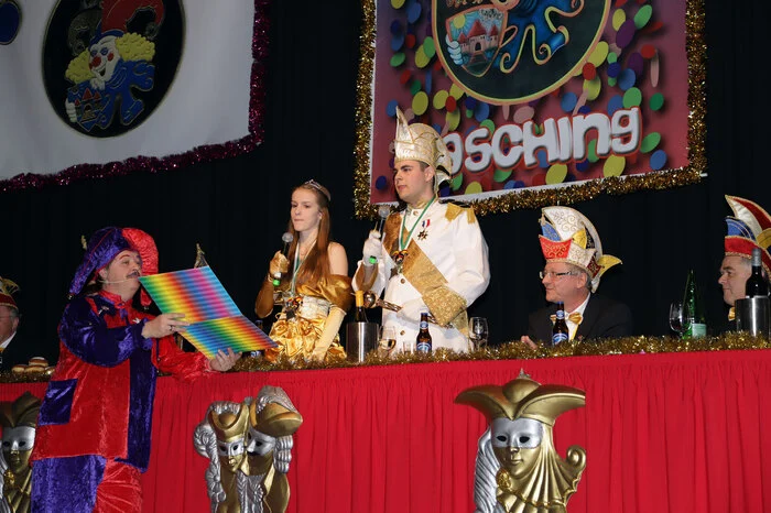 Auch das Prinzenpaar Vanessa Steinbauer und Julian Macher begrüßten die zahlreichen Besucher.