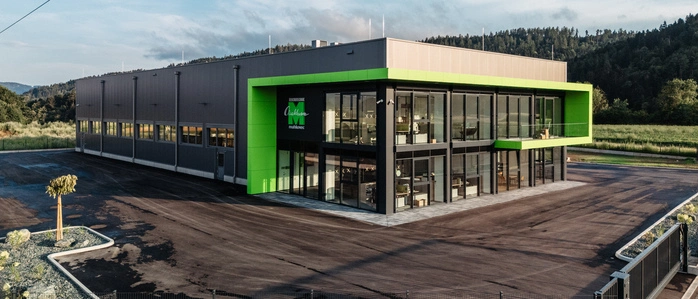 Modernes Gewerbegebäude