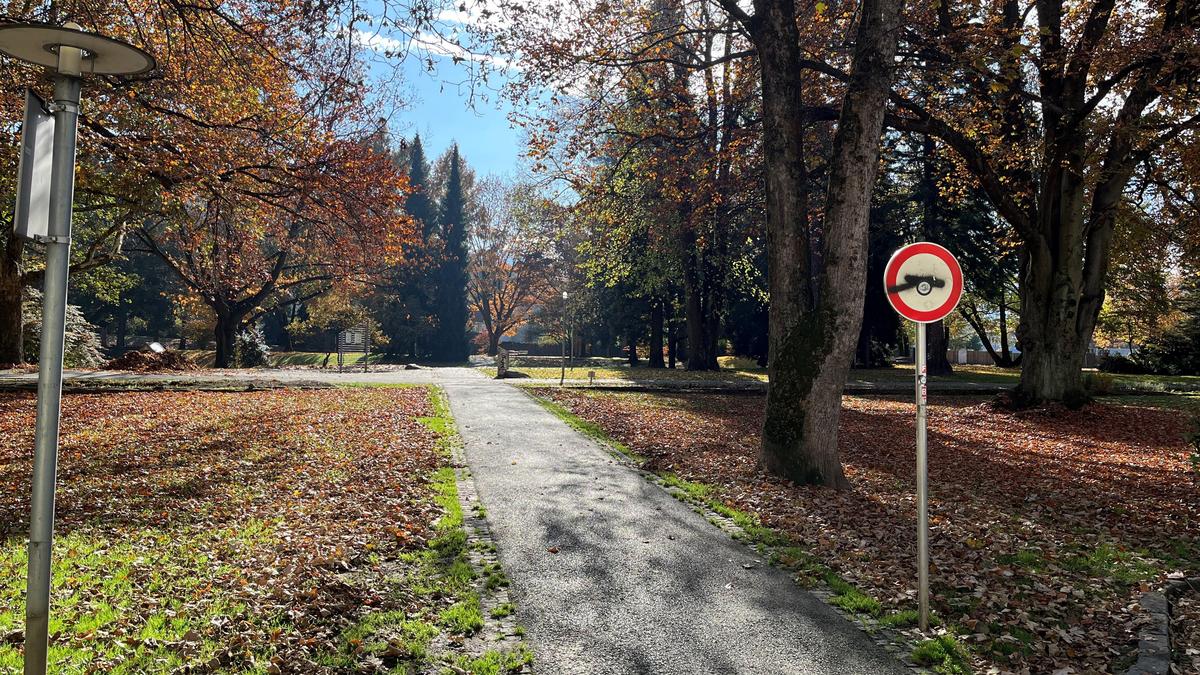 Im Leobener Glacispark verweigerte die Beleuchtung wegen eines technischen Problems einige Tage lang komplett den Dienst