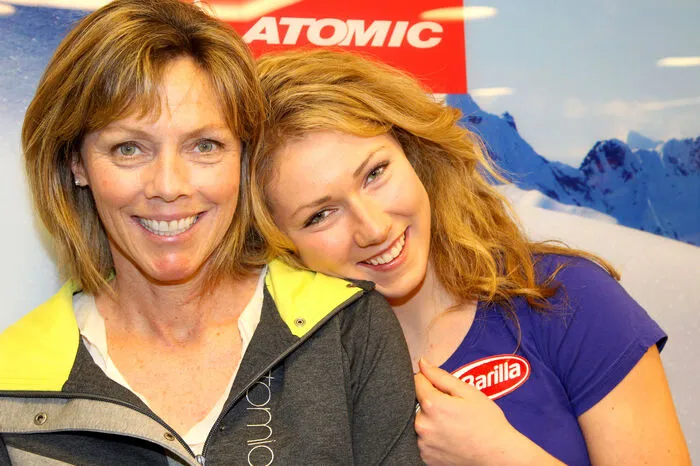 Mikaela Shiffrin mit Mama Eilleen