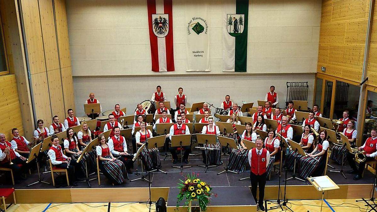 Die Trachtenkapelle Mönichwald lädt zu den traditionellen Herbstkonzerten