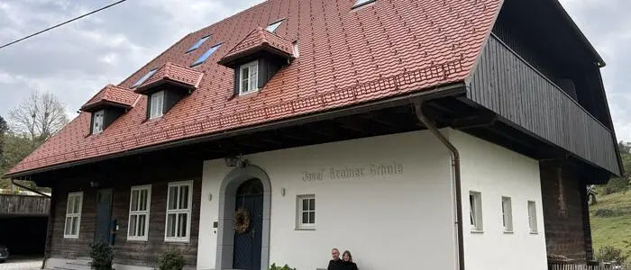 Das ehemalige Schulgebäude der Josef-Krainer-Schule in Großwalz ist denkmalgeschützt