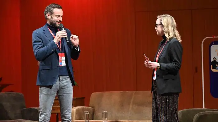 Kleine-Zeitung-Chefradakteur Wolfgang Fercher und Redakteurin Barbara Haas