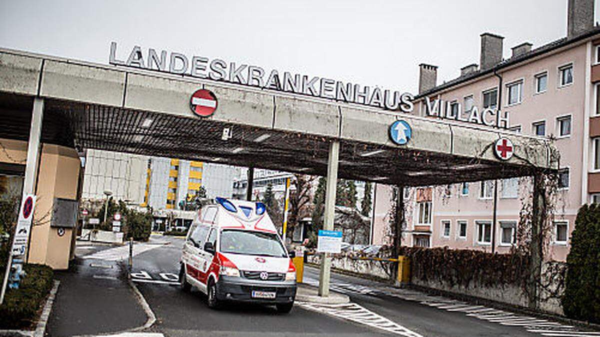 Der Jugendliche musste in das LKH Villach gebracht werden