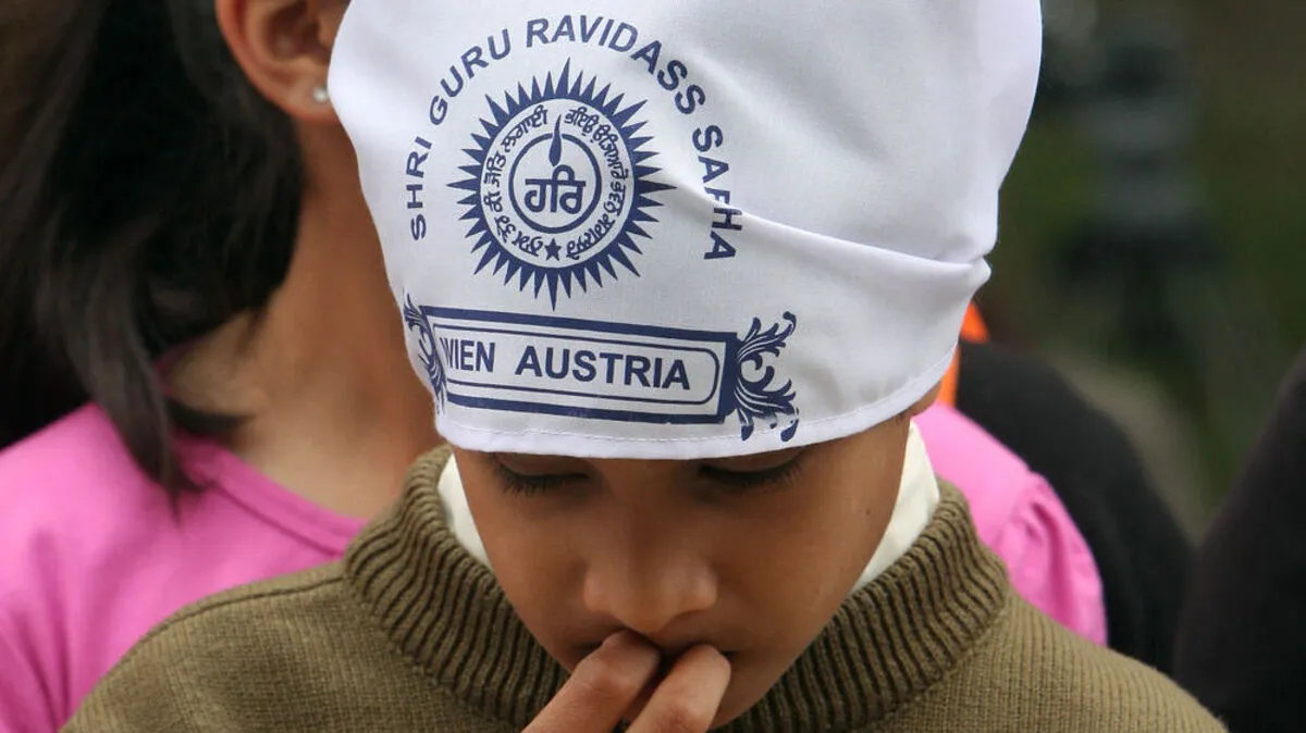 Sikh-Bub mit Kopfbedeckung