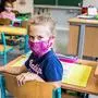 Für VS-Schülerinnen und Schüler ist der Mund-Nasen-Schutz auf dem Sitzplatz kein Muss mehr