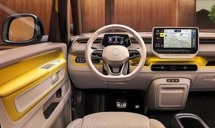 Der zweifarbige Look lässt sich im Innenraum fortsetzen