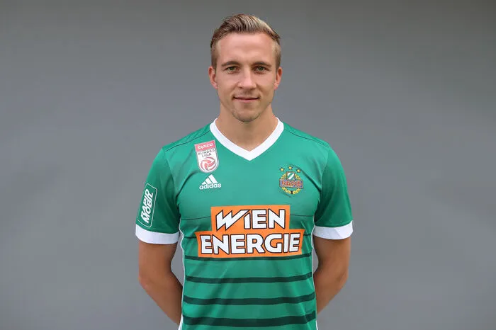 Christopher Dibon, geboren am 2. November 1990 Vereine als Profi: Admira Wacker, ASK Schwadorf, RB Salzburg, Rapid Spiele für Rapid (vor der Saison): 128
