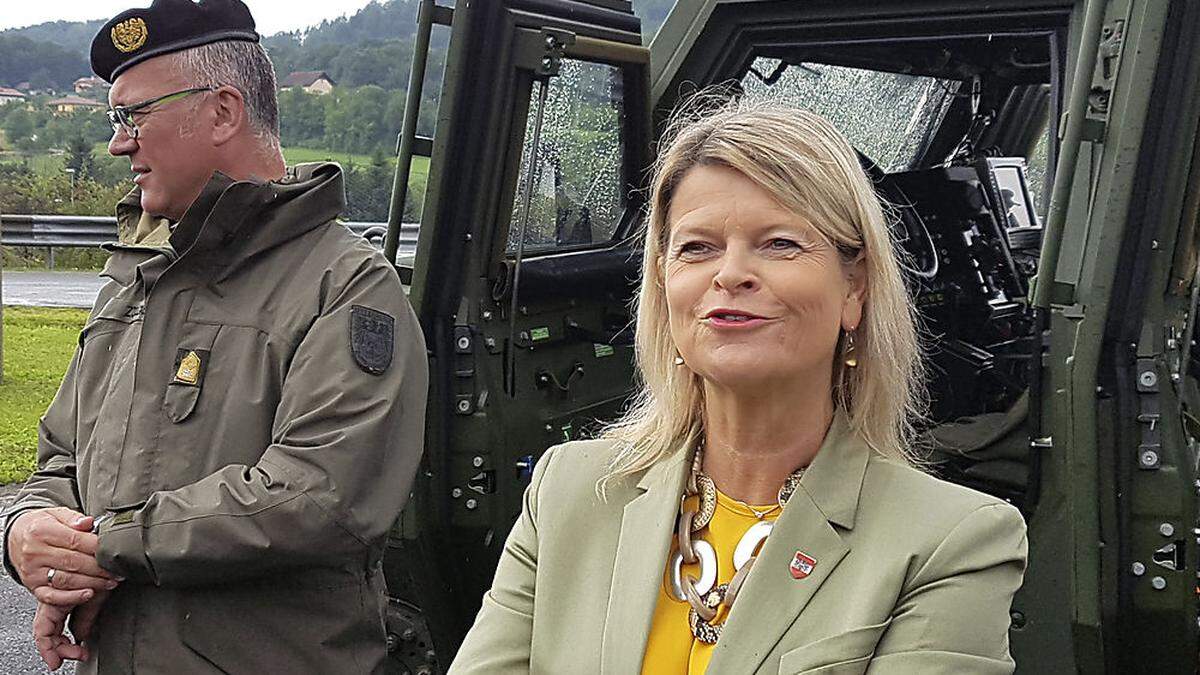 Verteidigungsministerin Klaudia Tanner