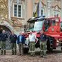 Die FF Hörzendorf-Projern freut sich mit dem St. Veiter Bürgermeister Martin Kulmer über das neue Fahrzeug