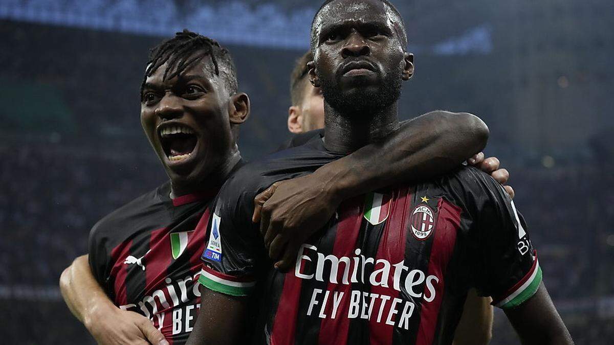 Der AC Milan ist weiter vorne dabei.