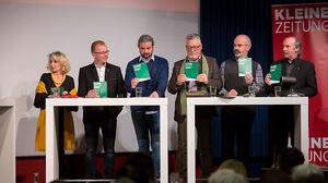 Bei der Podiumsdiskussion der Kleinen Zeitung stimmten auch Martin Mayerl von der ÖVP (2. von links) und Thomas Haidenbergervon den Grünen (2. von rechts) für die Wiedereinführung des Direktzuges 