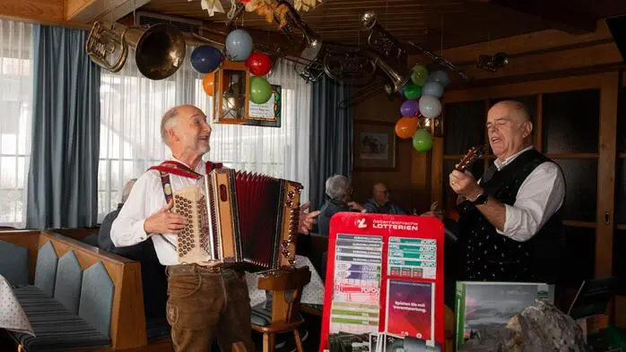 Mit Musik wurde die närrische Zeit eingeläutet