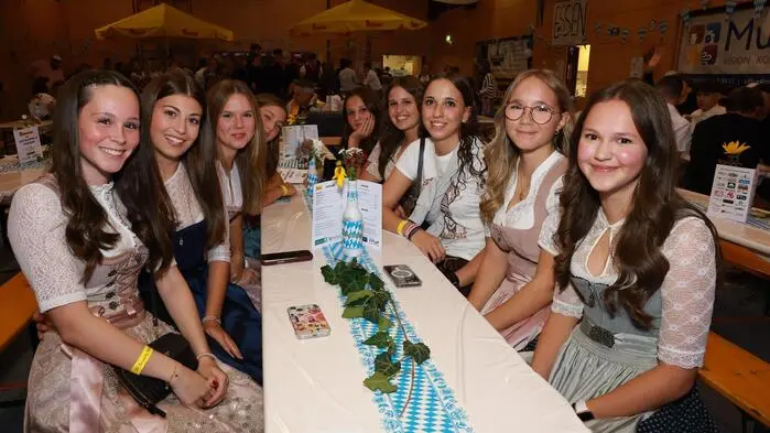 Die Landjugend Scheifling/St. Lorenzen verwandelte den Festsaal in Scheifling am Samstag in ein Oktoberfest-Gelände.