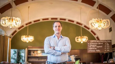 Fiebert der Weltpremiere seines Spielfilmdebüts „Geschwister“ auf der Diagonale entgegen:  Regisseur Markus Mörth