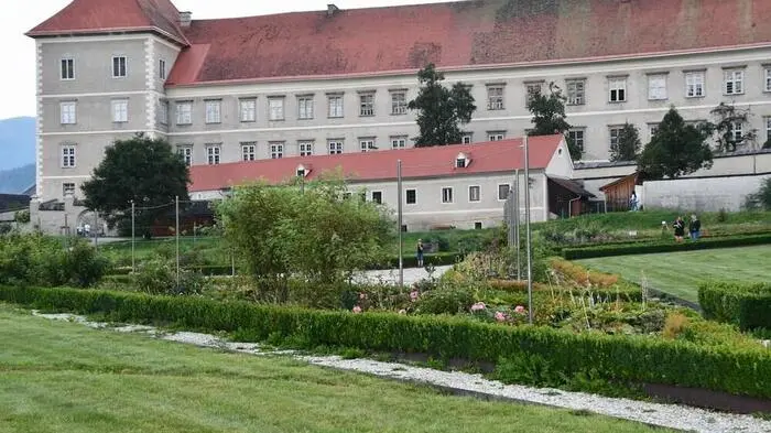 Am Mittwoch wurde zur „Langen Nacht im Stiftsgarten“ geladen.