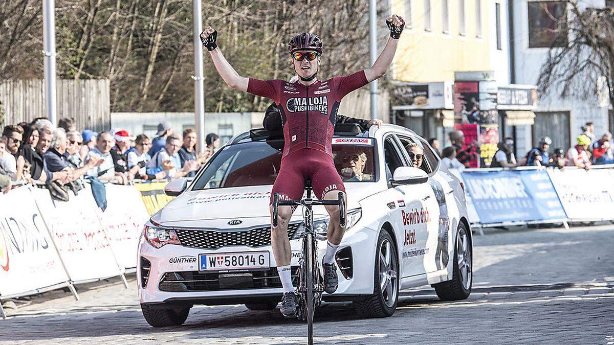 Der Steirer Daniel Auer siegte beim Saisonauftakt in Leonding 