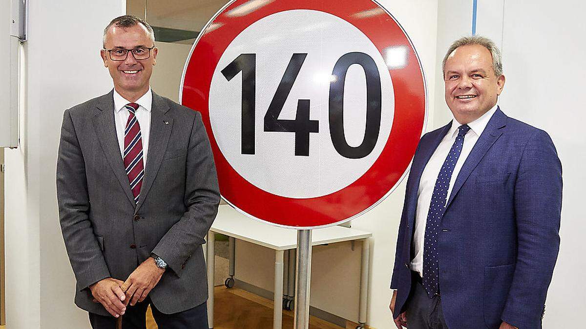 Verkehrsminister Norbert Hofer und Asfinag-Geschäftsführer Josef Fiala