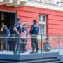 Die Sicherheitsvorkehrungen am und vor dem Landesgericht waren enorm
